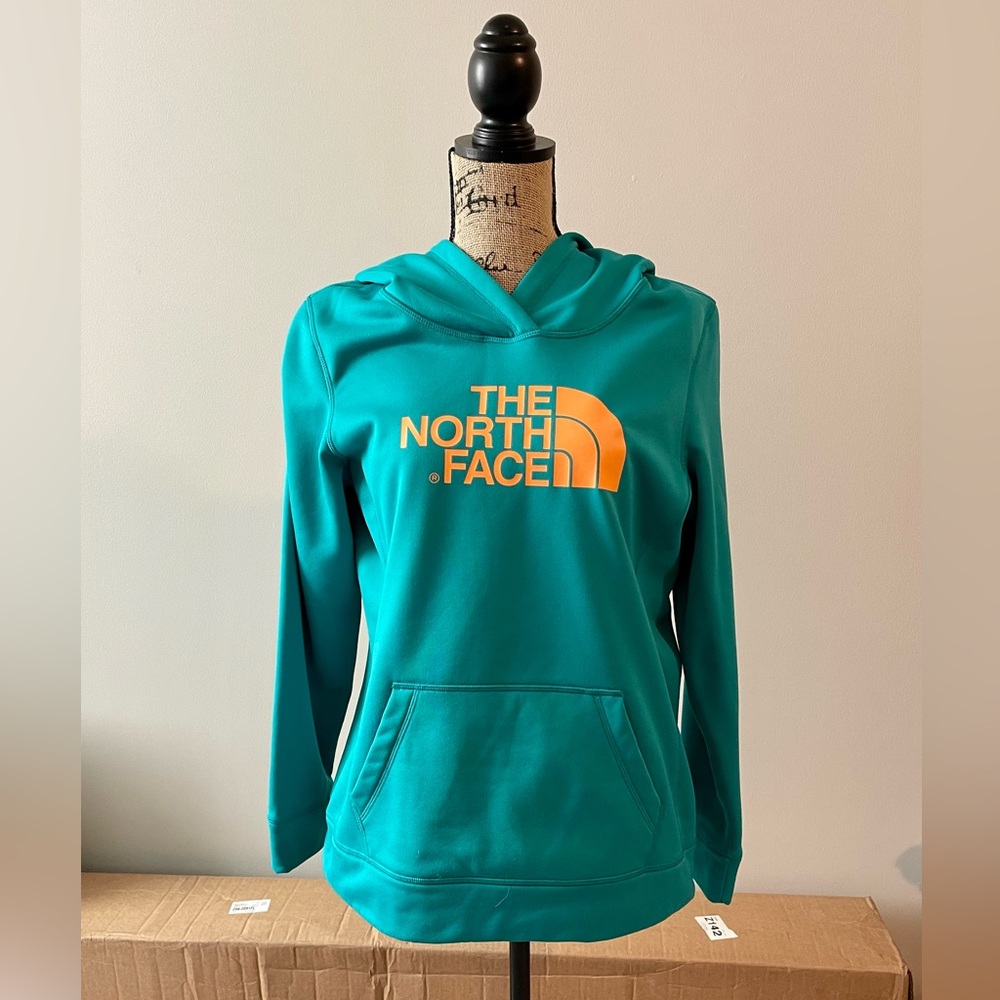 Women’s North Face Hoodie